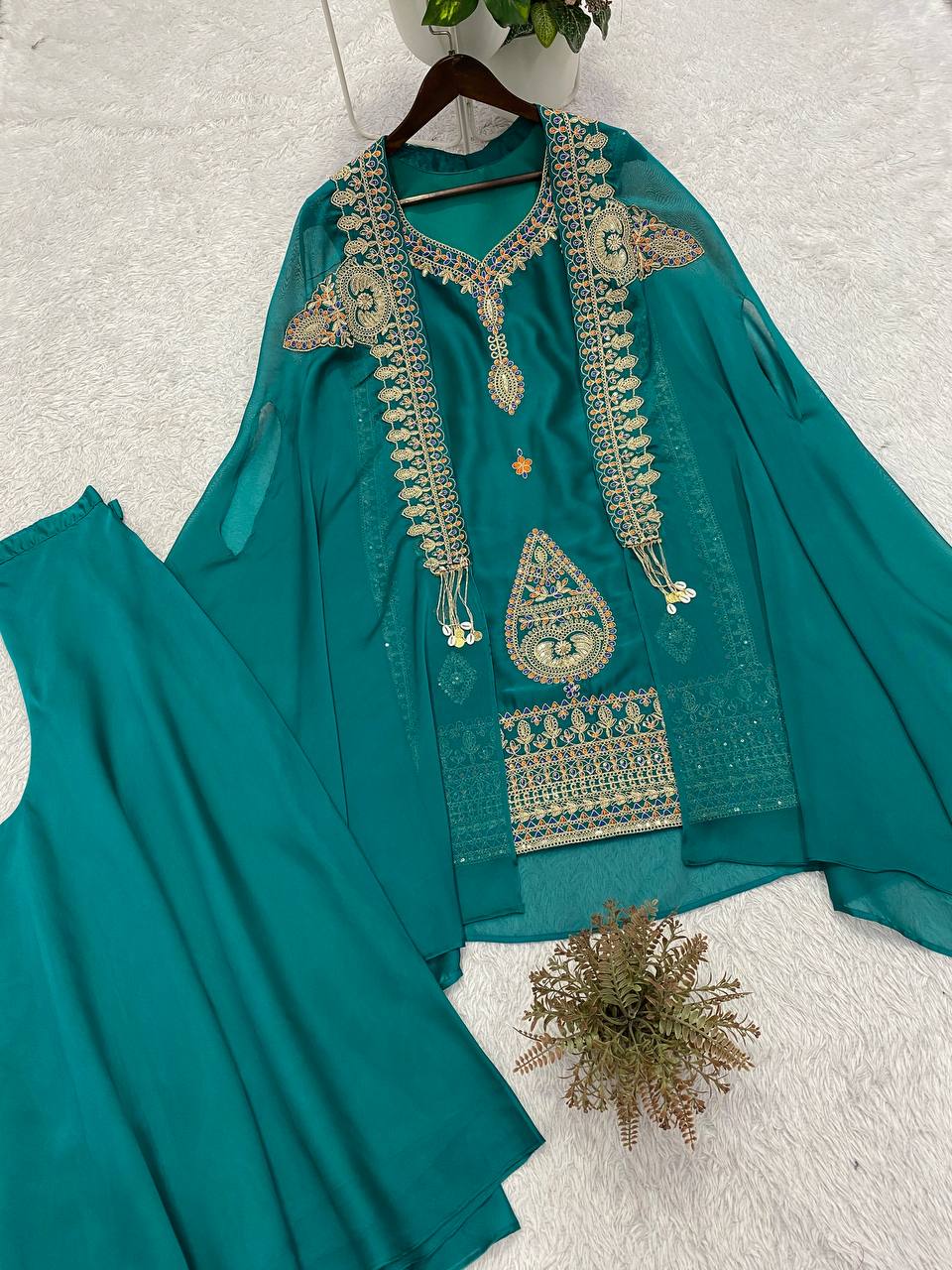 Letest New Designer Plazzo Set Green Colour