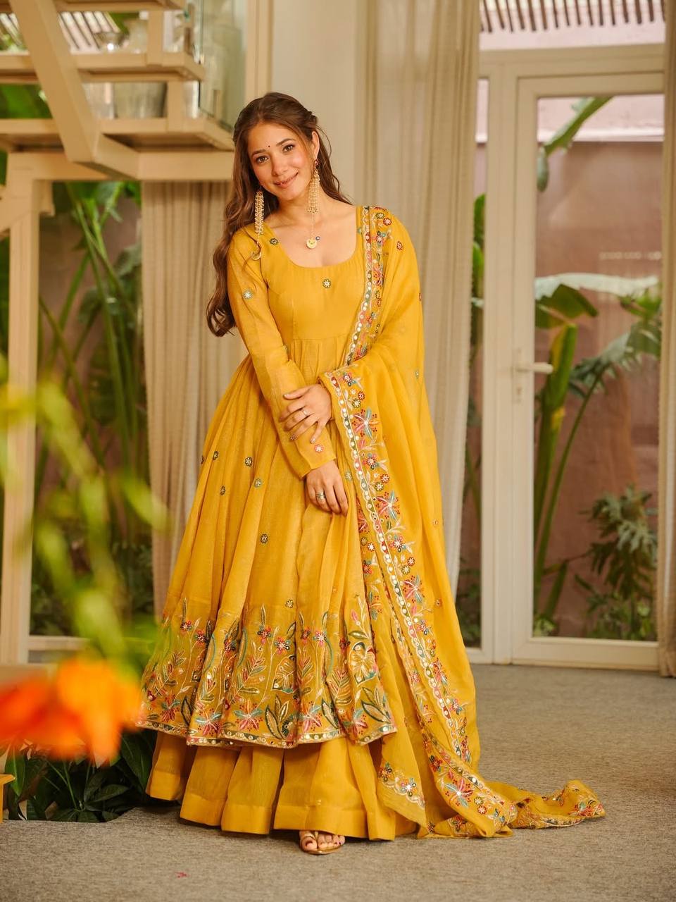 Designer Anarkali With Plazoo Set Musterd