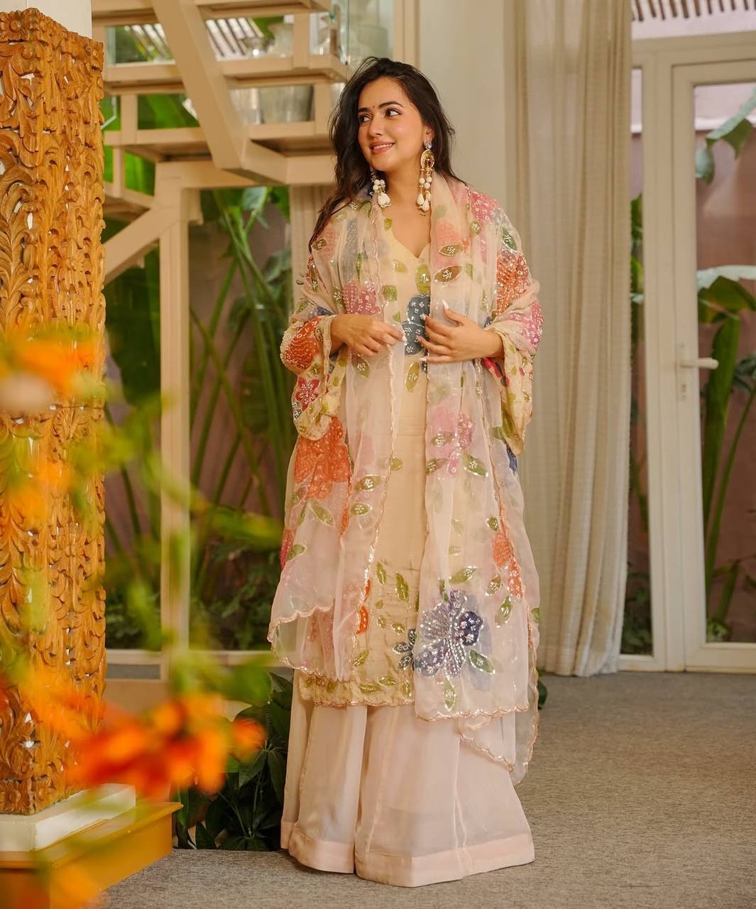 Designer Palzoo Set For Womens And Girls Creem