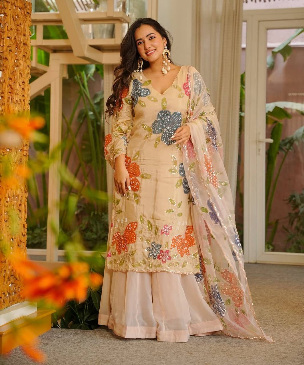 Designer Palzoo Set For Womens And Girls Creem
